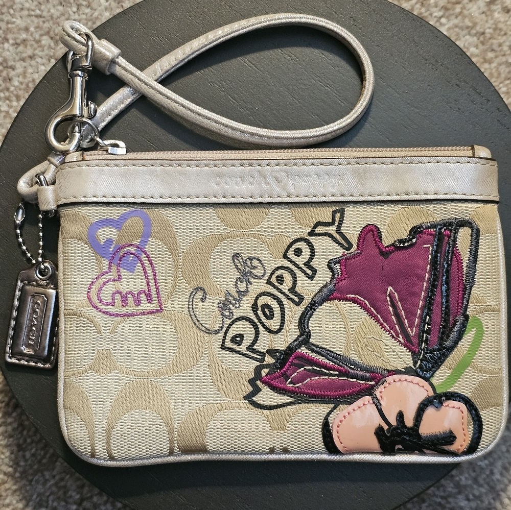 Poppy Coach Wristlet